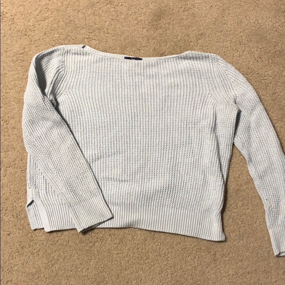 GAP light blue cropped sweater